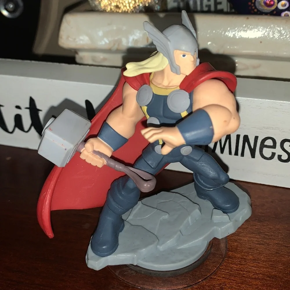 DIsney THOR Infinity 2.0 Marvel Video Game piece THOR EUC